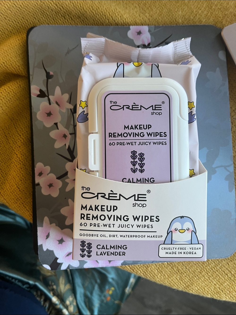 The Crème Shop Makeup Removing Wipes. 60
